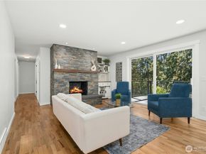 24022 4TH Place W, Bothell WA 98021