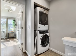 11913 NE 163rd Place 192, Bothell WA 98011