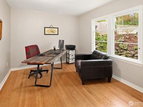 15828 25th Avenue SW, Burien WA 98166