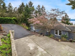 15828 25th Avenue SW, Burien WA 98166