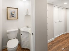 15828 25th Avenue SW, Burien WA 98166