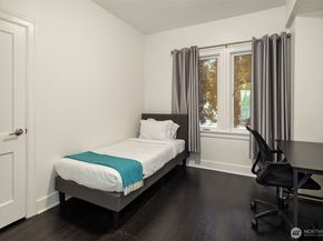 250 NE 50th Street, Seattle WA 98105