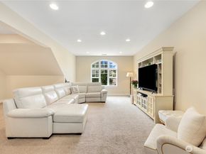 7007 Muirkirk Lane SW, Port Orchard WA 98367