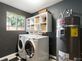 8924 NE 191st Place, Bothell WA 98011