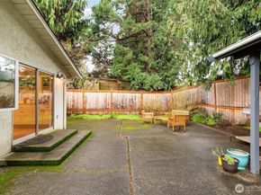 8924 NE 191st Place, Bothell WA 98011