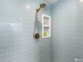 8924 NE 191st Place, Bothell WA 98011