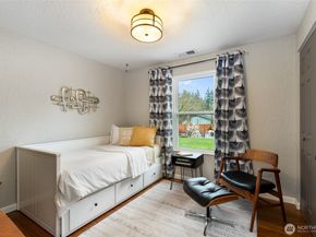 8924 NE 191st Place, Bothell WA 98011