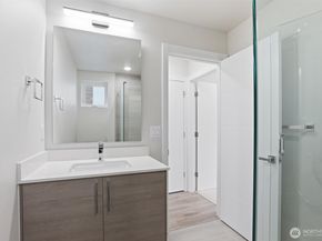 1816 24th Avenue S, Seattle WA 98144