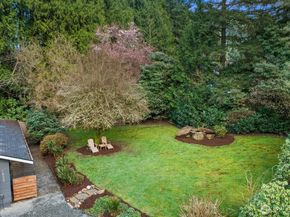 1520 Sycamore Drive SE, Issaquah WA 98027