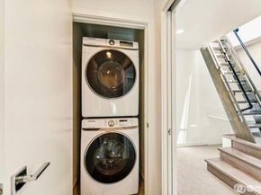 604 NW 77th Street D, Seattle WA 98117