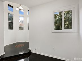 5302 S 137th Street, Tukwila WA 98168