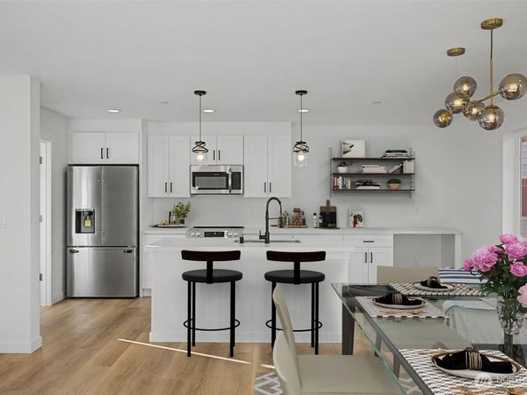 19505 Damson Road B3, Lynnwood WA 98036