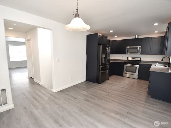 16230 3rd Avenue SE A1, Bothell WA 98012