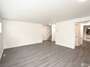 16230 3rd Avenue SE A1, Bothell WA 98012