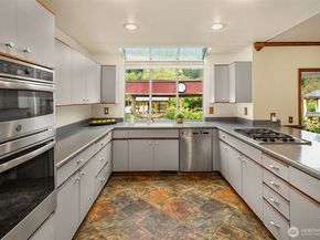 20625 SE 135th Street, Issaquah WA 98027