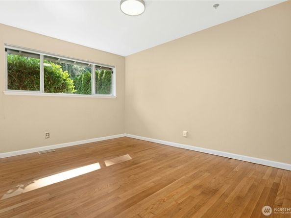 12228 NE 62nd Street, Kirkland WA 98003