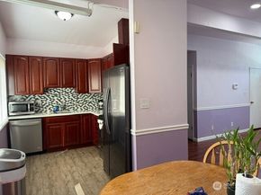 18609 8th Avenue S, Des Moines WA 98148
