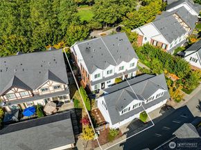 2593 NE Park Drive, Issaquah WA 98029