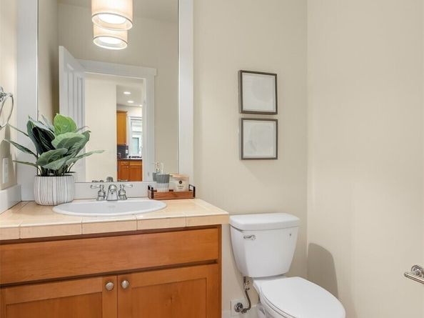 2336 29th Avenue NE, Issaquah WA 98029