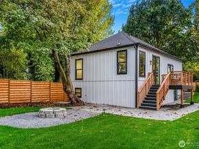 6310 S Ellis Avenue 1, Seattle WA 98108