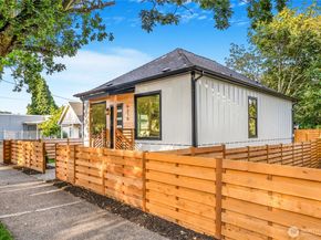 6310 S Ellis Avenue 1, Seattle WA 98108