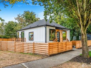 6310 S Ellis Avenue 1, Seattle WA 98108