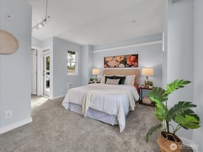 5430 California Avenue SW 3B, Seattle WA 98136