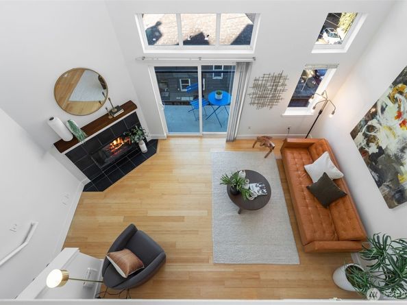 231 Belmont Avenue E 404, Seattle WA 98102