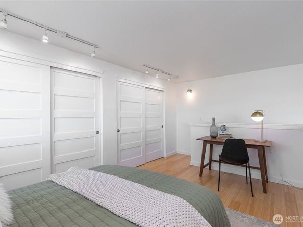 231 Belmont Avenue E 404, Seattle WA 98102