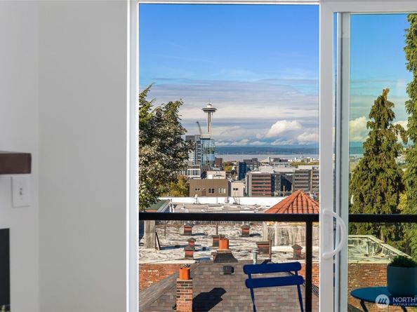 231 Belmont Avenue E 404, Seattle WA 98102