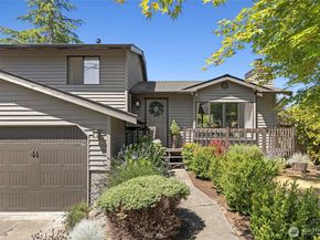 9136 49th Avenue W, Mukilteo WA 98275