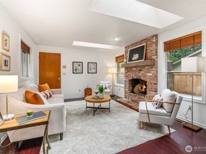 21007 Pioneer Way, Edmonds WA 98026