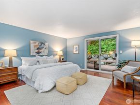 21007 Pioneer Way, Edmonds WA 98026