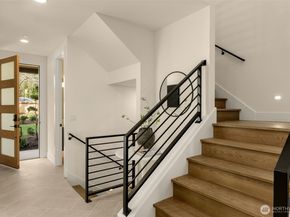 11415 NE 91st Street, Kirkland WA 98033