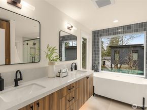 11415 NE 91st Street, Kirkland WA 98033