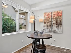 503 225th Lane NE F101, Sammamish WA 98074