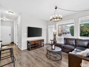 503 225th Lane NE F101, Sammamish WA 98074