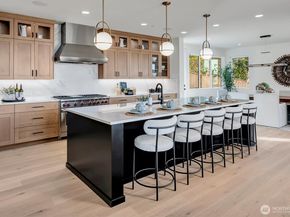 3036 67th Avenue SE, Mercer Island WA 98040