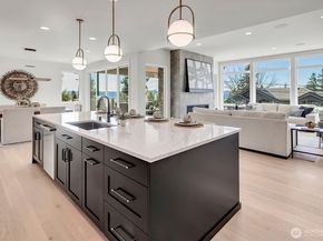 3036 67th Avenue SE, Mercer Island WA 98040