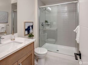 3036 67th Avenue SE, Mercer Island WA 98040