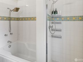 8770 Sand Point Way NE, Seattle WA 98115