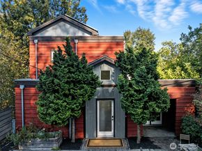 8770 Sand Point Way NE, Seattle WA 98115