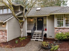17215 NE 132nd Place, Redmond WA 98052