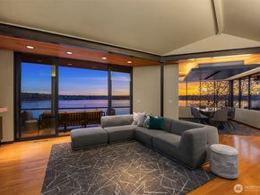 7703 W Mercer Way, Mercer Island WA 98040