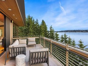 7703 W Mercer Way, Mercer Island WA 98040