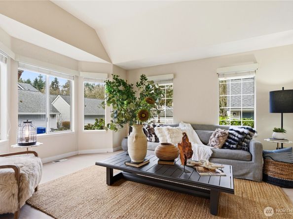 4222 144th Lane SE, Bellevue WA 98006