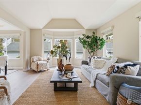 4222 144th Lane SE, Bellevue WA 98006