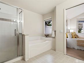 4222 144th Lane SE, Bellevue WA 98006