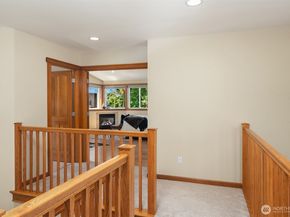 11226 NE 67th Street, Kirkland WA 98033