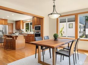 11226 NE 67th Street, Kirkland WA 98033